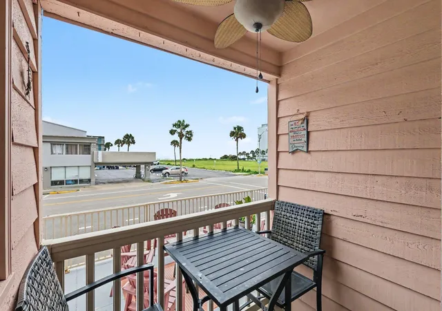 Listing Photo 2 - Condo for sale in building located at 2710 S Ocean Blvd, Myrtle Beach, SC 29577 - Unit #103
