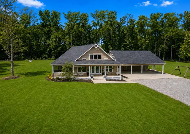 Photo 1 of Single family home for sale at 800 South Branch Rd, Loris, SC 29569 | MLS# 2621461 | Listing updated on 2026-09-14