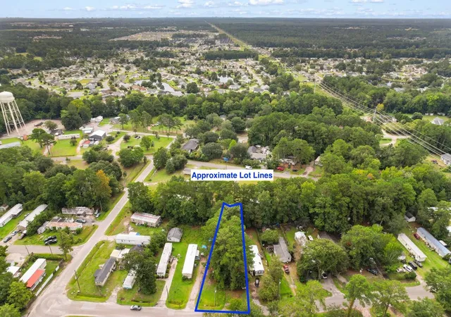 Photo 4 of Sale Pending at 909 Wisteria Ave, Conway, SC 29526 | MLS# 2621485 | Listing updated on 2026-09-02