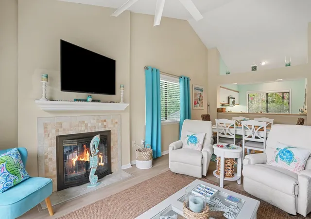 Listing Photo 4 - Condo for sale in building located at 425 Appledore Cir, Myrtle Beach, SC 29572 - Unit #3-E