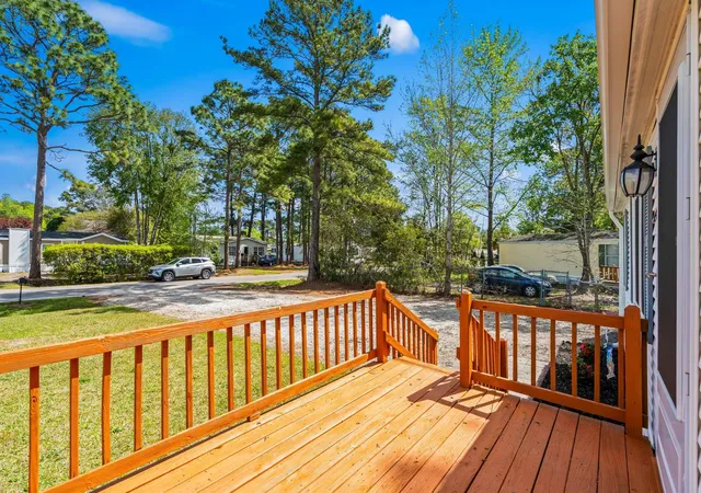 Photo 2 of Manufactured home for sale at 425 Sand Hl Dr, Conway, SC 29526 | MLS# 2621579 | Listing updated on 2026-09-21