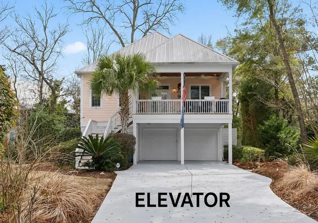 Photo 1 of Single family home for sale at 43 Cottage Dr, Murrells Inlet, SC 29576 | MLS# 2621610 | Listing updated on 2026-09-02