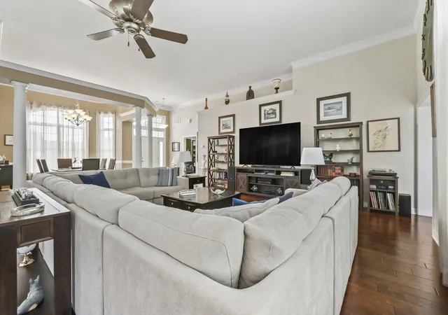 Photo 4 of Sale Pending at 204 Willow Bay Dr, Murrells Inlet, SC 29576 | MLS# 2621623 | Listing updated on 2026-09-03