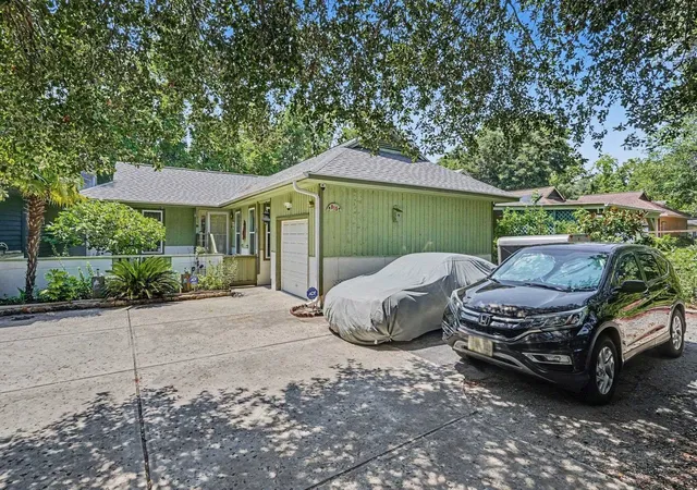 Photo 1 of Single family home for sale at 815 Willow Tr, Myrtle Beach, SC 29572 | MLS# 2621647 | Listing updated on 2026-09-03