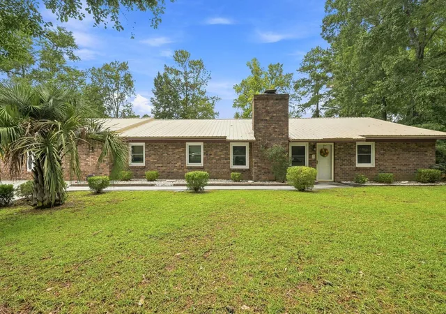 Photo 2 of Single family home for sale at 1064 Page Dr, Conway, SC 29526 | MLS# 2621658 | Listing updated on 2026-09-02