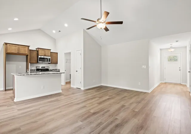 Photo 3 of Single family home for sale at 169 Gray Owl Dr, Conway, SC 29527 | MLS# 2621672 | Listing updated on 2026-09-01