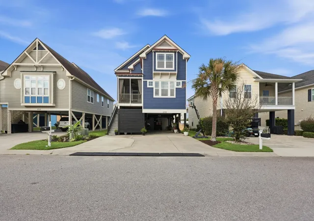 Photo 1 of Single family home for sale at 1005 Ocean Pines Ct, North Myrtle Beach, SC 29582 | MLS# 2621674 | Listing updated on 2026-09-01