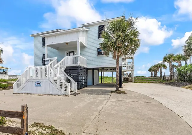 Photo 1 of Single family home for sale at 1899 S Waccamaw Dr, Murrells Inlet, SC 29576 | MLS# 2621693 | Listing updated on 2026-09-29