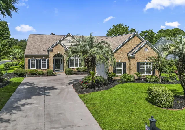 Photo 3 of Sale Pending at 126 Hartley Pl, Pawleys Island, SC 29585 | MLS# 2621714 | Listing updated on 2026-09-05