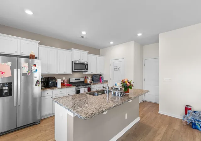 Photo 3 of Single family home for sale at 2021 Sage Dr, Myrtle Beach, SC 29588 | MLS# 2621722 | Listing updated on 2026-09-03