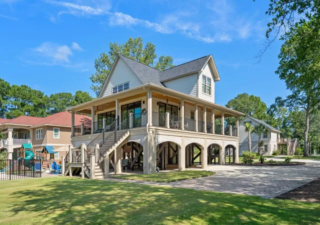 Photo 2 of Single family home for sale at 6052 Renata Ln, Myrtle Beach, SC 29588 | MLS# 2621741 | Listing updated on 2026-09-09