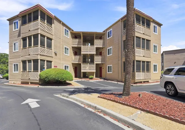 Photo 2 of Condo for sale at 609 Hillside Dr #D21, North Myrtle Beach, SC 29582 | MLS# 2621778 | Listing updated on 2026-09-13