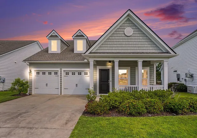 Photo 3 of Single family home for sale at 625 Cherry Blossom Dr, Murrells Inlet, SC 29576 | MLS# 2621803 | Listing updated on 2026-09-03