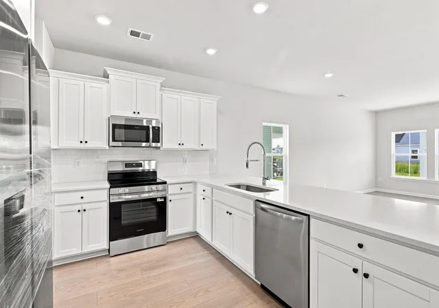 Photo 4 of Single family home for sale at 615 Lemon Drop Dr, Longs, SC 29568 | MLS# 2621805 | Listing updated on 2026-09-13