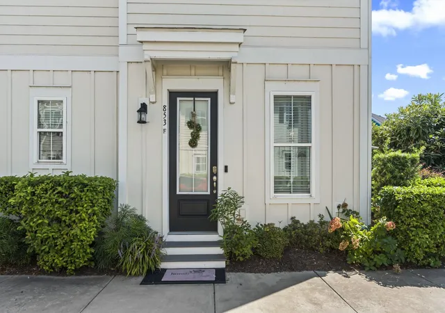 Photo 3 of Townhouse for sale at 853 Filliman Aly #F, Myrtle Beach, SC 29577 | MLS# 2621814 | Listing updated on 2026-09-30