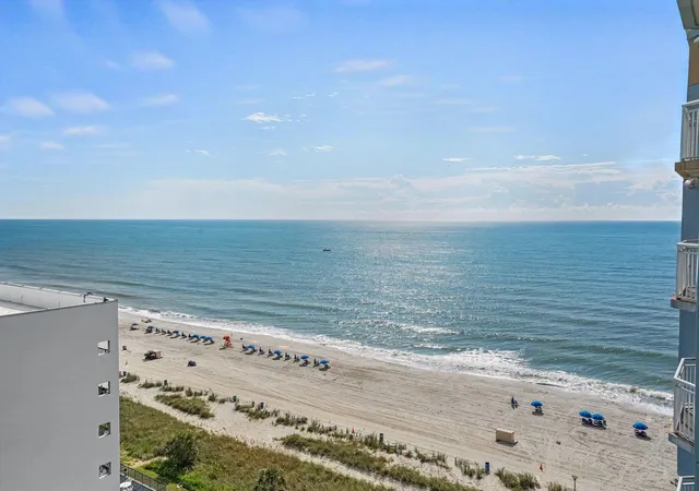 Listing Photo 5 - Condo for sale in building located at 2501 Ocean Blvd S, Myrtle Beach, SC 29577 - Unit #1129
