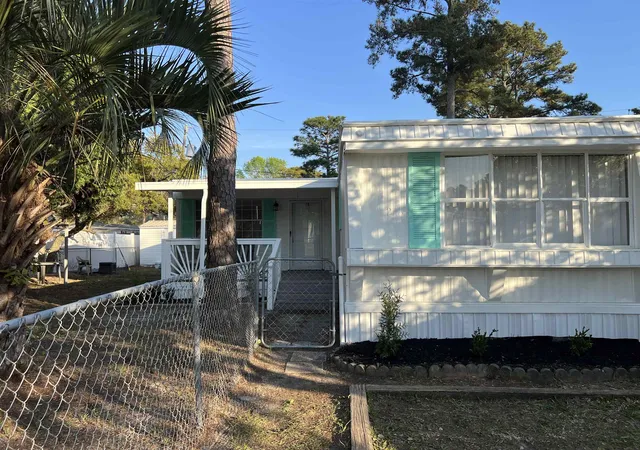 Photo 1 of Manufactured home for sale at 2712 Aquarius Dr, Myrtle Beach, SC 29575 | MLS# 2621847 | Listing updated on 2026-09-03