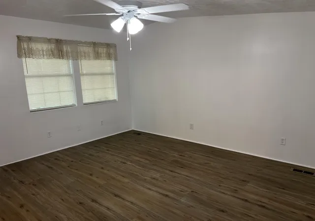 Photo 4 of Manufactured home for sale at 2712 Aquarius Dr, Myrtle Beach, SC 29575 | MLS# 2621847 | Listing updated on 2026-09-03