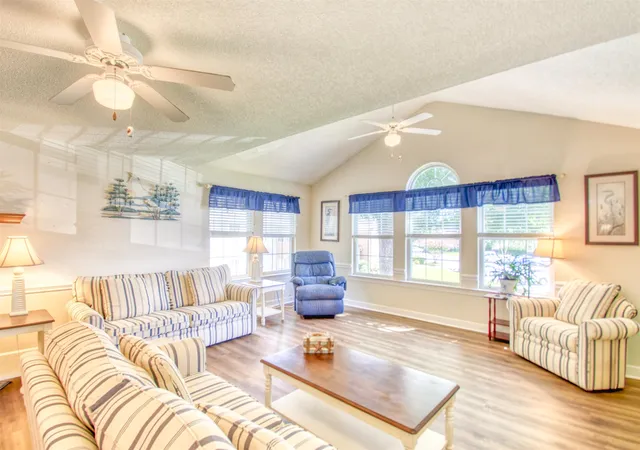Photo 2 of Condo for sale at 4386 Daphne Ln #F, Murrells Inlet, SC 29576 | MLS# 2621871 | Listing updated on 2026-09-23
