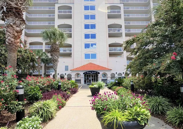 Listing Photo 5 - Condo for sale in building located at 4801 Harbor Pointe Dr, North Myrtle Beach, SC 29582 - Unit #609