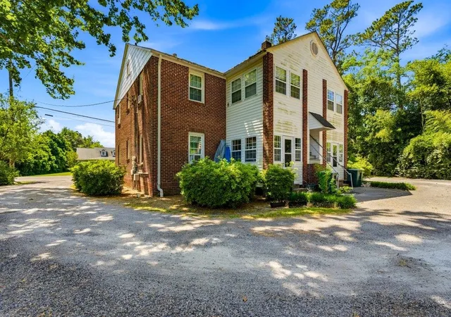 Photo 3 of Condo for sale at 800 Burroughs St, Conway, SC 29526 | MLS# 2621885 | Listing updated on 2026-10-01