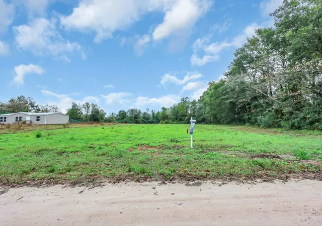 Photo 3 of House for sale at Tbd Willow Grv Dr, Loris, SC 29569 | MLS# 2621889 | Listing updated on 2026-09-03