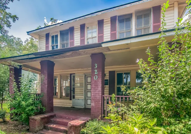 Photo 2 of Multi family home for sale at 320 S Kaminski St, Georgetown, SC 29440 | MLS# 2621893 | Listing updated on 2026-09-08