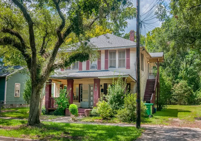 Photo 2 of House for sale at 320 S Kaminski St, Georgetown, SC 29440 | MLS# 2621893 | Listing updated on 2026-09-08