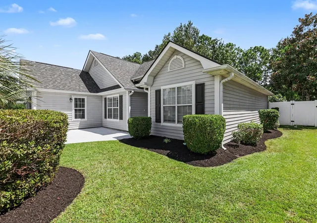 Photo 3 of Single family home for sale at 330 Pilothouse Dr, Myrtle Beach, SC 29577 | MLS# 2621923 | Listing updated on 2026-10-05