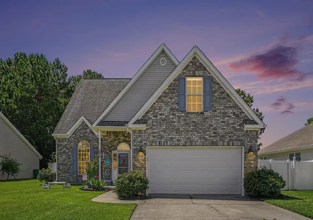 Photo 2 of Single family home for sale at 205 Black Bear Rd, Myrtle Beach, SC 29588 | MLS# 2621926 | Listing updated on 2026-09-27
