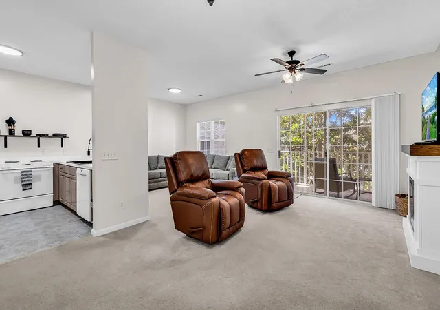 Listing Photo 5 - Condo for sale in building located at 5108 Sweetwater Blvd, Murrells Inlet, SC 29576 - Unit #5108