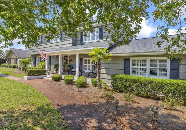Photo 3 of Sale Pending at 5803 Longleaf Dr, Myrtle Beach, SC 29577 | MLS# 2621947 | Listing updated on 2026-09-10