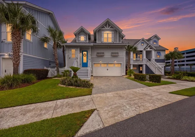 Photo 3 of Single family home for sale at 5375 Ocean Village Dr, Myrtle Beach, SC 29577 | MLS# 2621949 | Listing updated on 2026-09-04