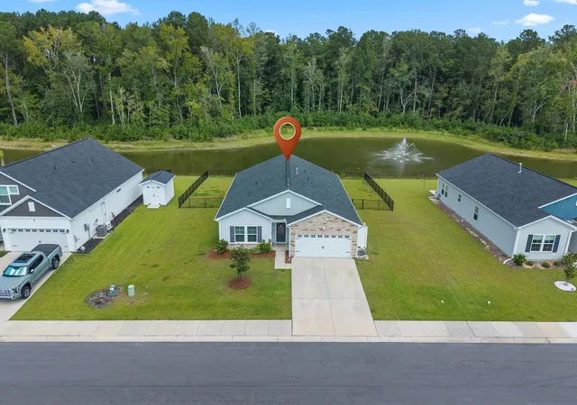 Photo 3 of Single family home for sale at 208 Wagner Cir, Conway, SC 29526 | MLS# 2621973 | Listing updated on 2026-10-02