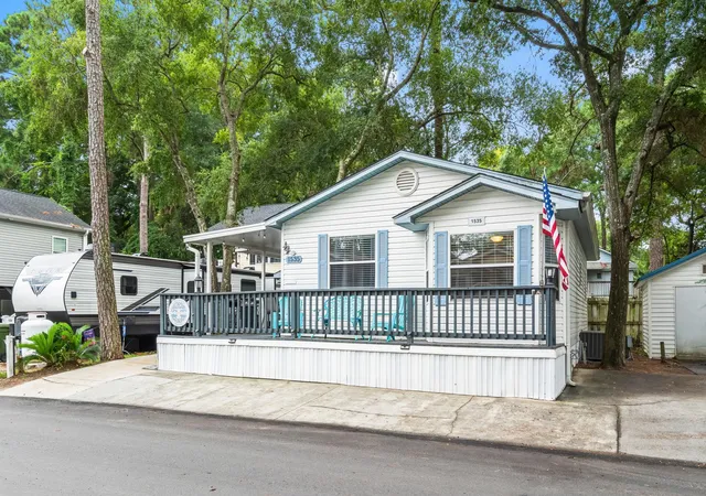 Photo 4 of Manufactured home for sale at 6001-1535 S Kings Hwy, Myrtle Beach, SC 29575 | MLS# 2621977 | Listing updated on 2026-09-04