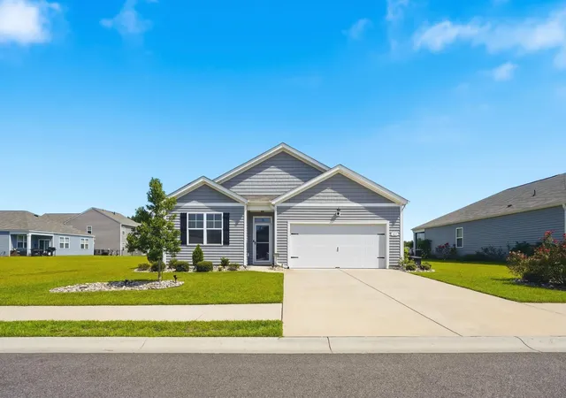 Photo 2 of Single family home for sale at 425 Royal Arch Dr, Conway, SC 29526 | MLS# 2621980 | Listing updated on 2026-10-05