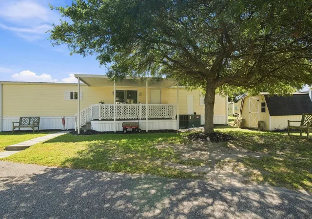 Photo 1 of Manufactured home for sale at 800 Waterway Dr, North Myrtle Beach, SC 29582 | MLS# 2621989 | Listing updated on 2026-09-04