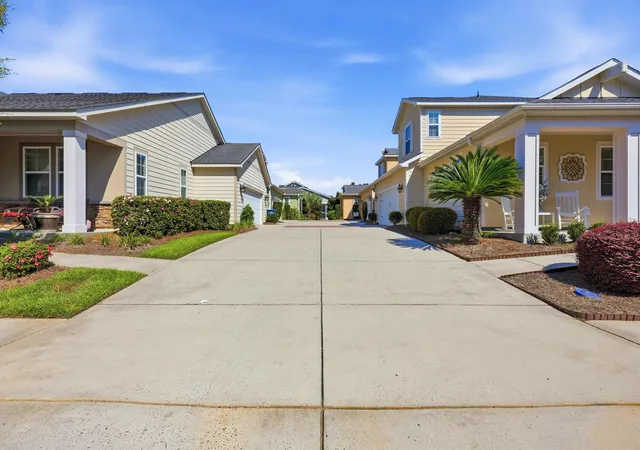 Photo 3 of Single family home for sale at 1871 High St, Myrtle Beach, SC 29577 | MLS# 2621994 | Listing updated on 2026-09-08