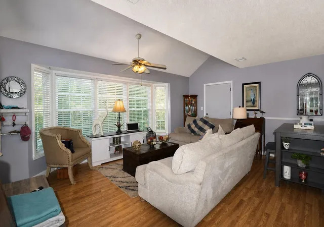 Photo 3 of Condo for sale at 1202 Erin Way #F, Myrtle Beach, SC 29577 | MLS# 2622022 | Listing updated on 2026-09-05