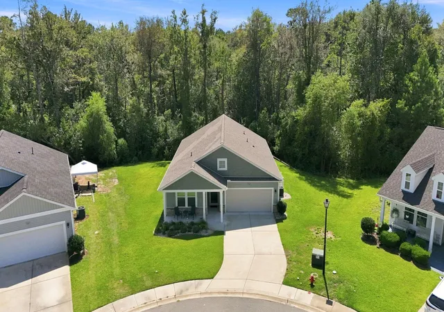 Photo 2 of Single family home for sale at 325 Brighton Pl, Conway, SC 29526 | MLS# 2622059 | Listing updated on 2026-09-22