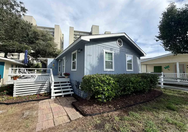 Photo 1 of Manufactured home for sale at 2014 Lark Dr, Myrtle Beach, SC 29575 | MLS# 2622063 | Listing updated on 2026-09-05