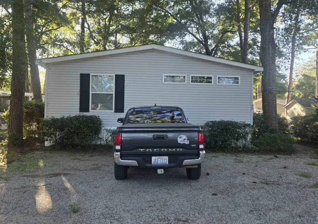 Photo 3 of Manufactured home for sale at 404 Delton Dr, Murrells Inlet, SC 29576 | MLS# 2622068 | Listing updated on 2026-09-25