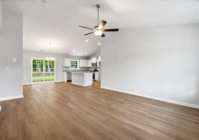 Photo 3 of Single family home for sale at 45 Bennington Ct, Georgetown, SC 29440 | MLS# 2622071 | Listing updated on 2026-09-05