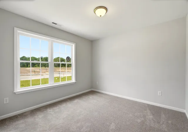 Photo 3 of Single family home for sale at 45 Bennington Ct, Georgetown, SC 29440 | MLS# 2622071 | Listing updated on 2026-09-05