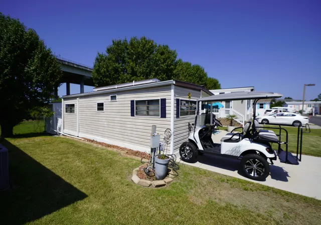 Photo 3 of Manufactured home for sale at 135 Riptide Cir, North Myrtle Beach, SC 29582 | MLS# 2622132 | Listing updated on 2026-09-09