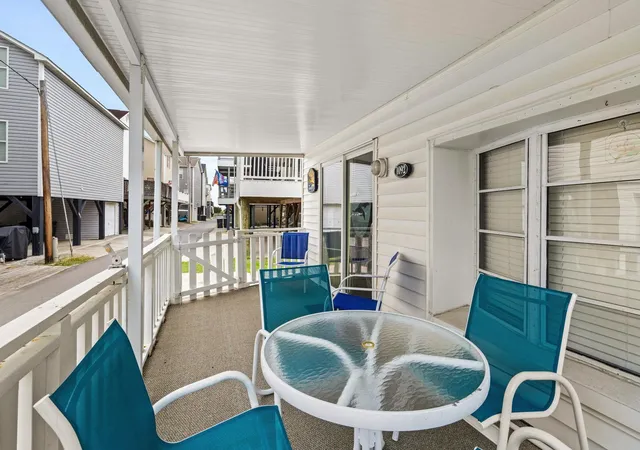 Photo 4 of Manufactured home for sale at 6001-1092 S Kings Hwy, Myrtle Beach, SC 29575 | MLS# 2622190 | Listing updated on 2026-09-08