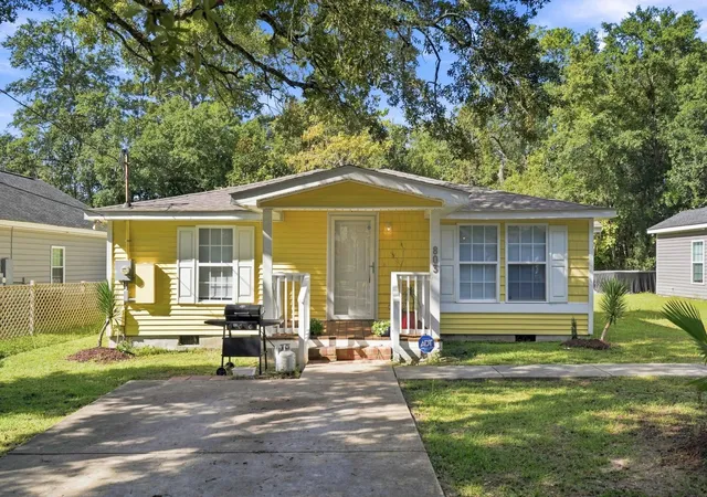 Photo 1 of Single family home for sale at 803 Melson St, Conway, SC 29527 | MLS# 2622210 | Listing updated on 2026-09-09