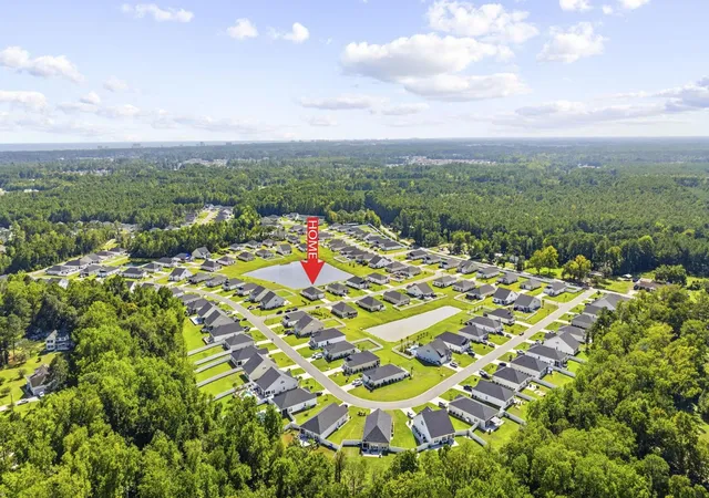 Photo 2 of Single family home for sale at 718 Lowell Ave Dr, Little River, SC 29566 | MLS# 2622228 | Listing updated on 2026-09-12