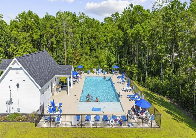 Photo 3 of Single family home for sale at 718 Lowell Ave Dr, Little River, SC 29566 | MLS# 2622228 | Listing updated on 2026-09-12