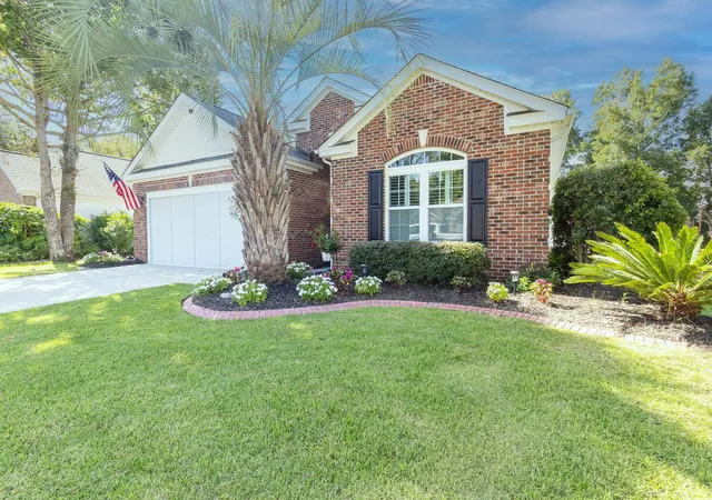 Photo 1 of Sale Pending at 4465 Fringetree Dr, Murrells Inlet, SC 29576 | MLS# 2622239 | Listing updated on 2026-09-17